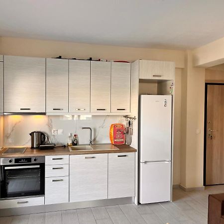 Three Cats Apartment Никити Экстерьер фото