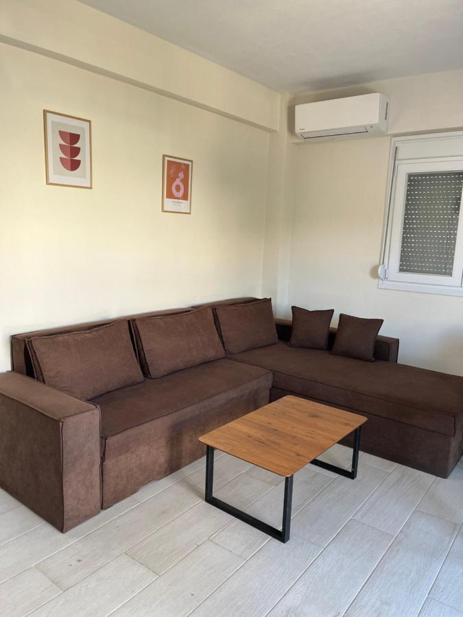 Three Cats Apartment Никити Экстерьер фото